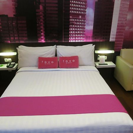 Favehotel Mex Tunjungan Surabaya Room photo