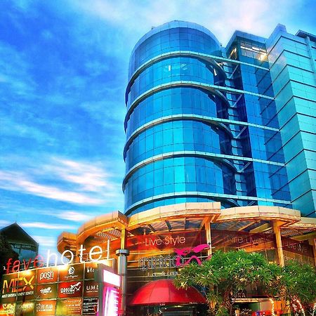 Favehotel Mex Tunjungan Surabaya Exterior photo