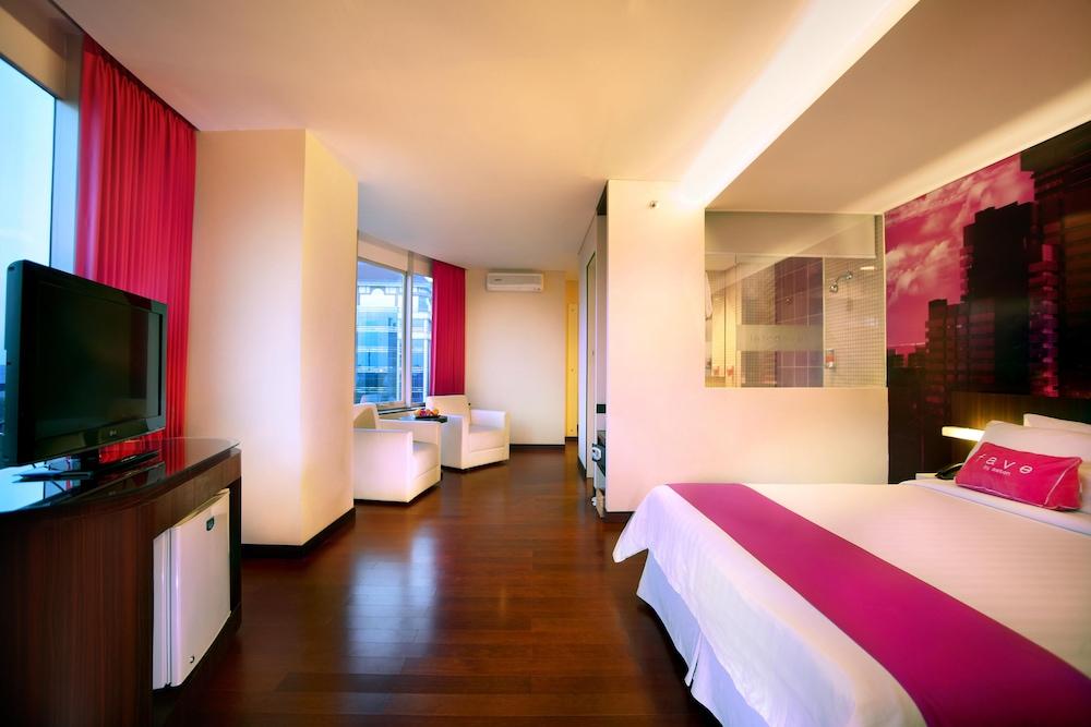 Favehotel Mex Tunjungan Surabaya Exterior photo