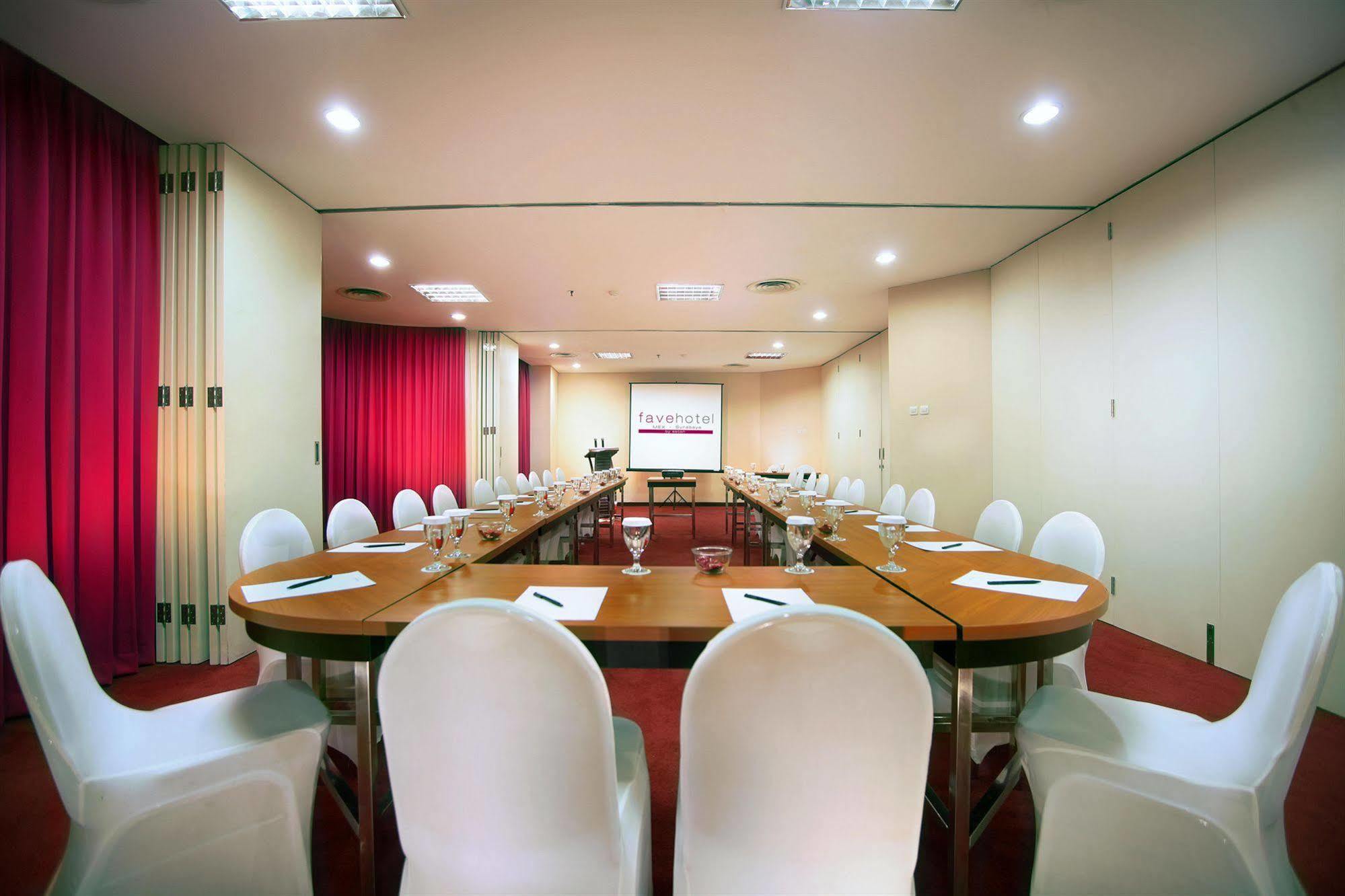 Favehotel Mex Tunjungan Surabaya Exterior photo